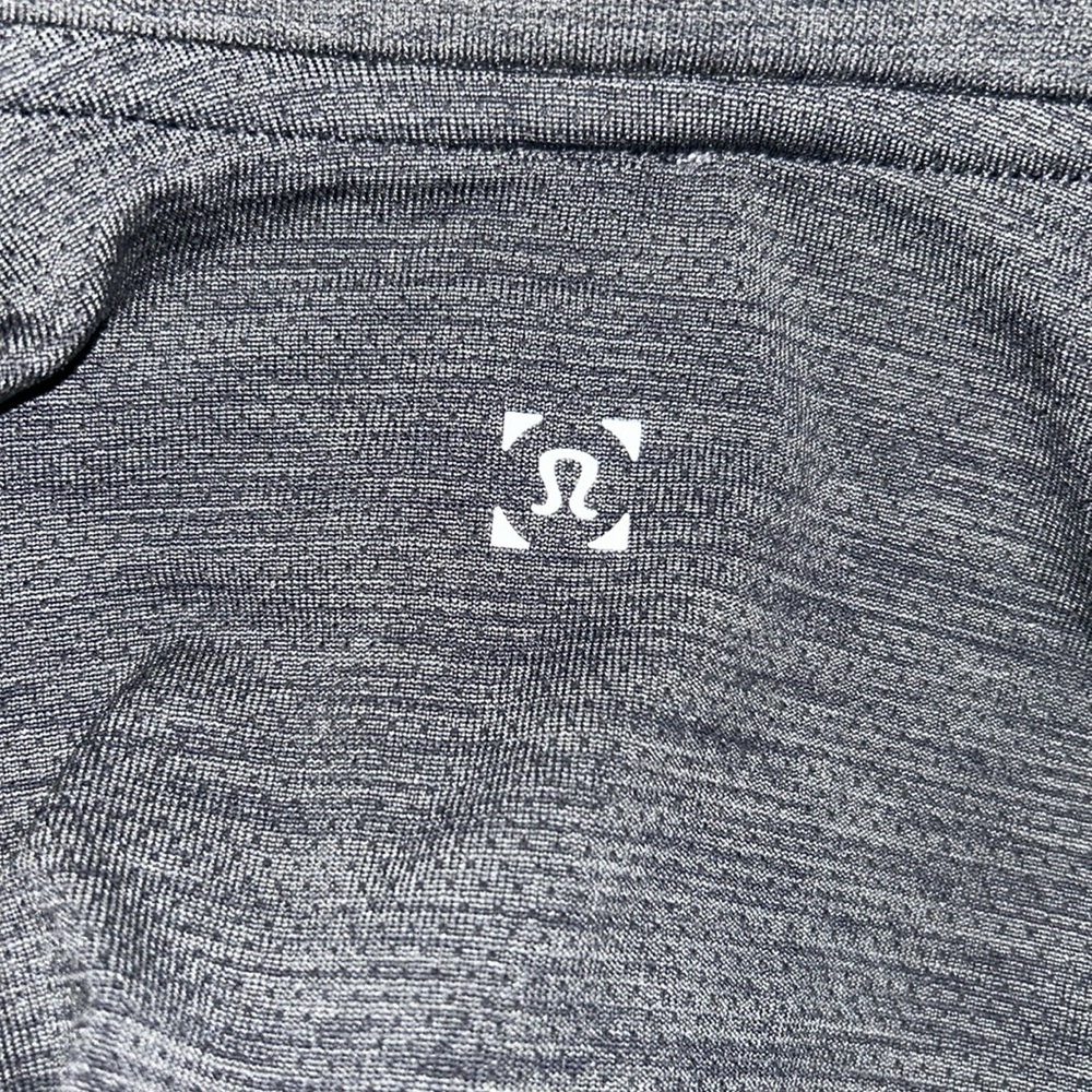 Lululemon Vent Tech Quarter Neck Grey Heathered Pullover Size Small - Picture 5 of 6